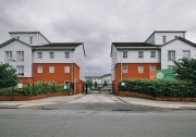 iQ Student Quarter